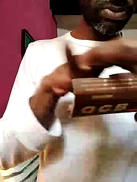 KeptupInosine online show from March 4, 2025, 1:28 pm