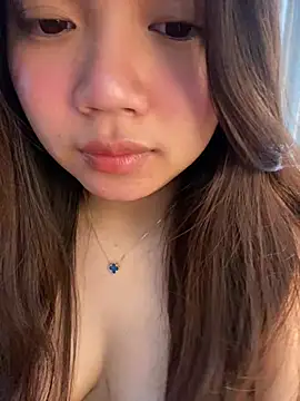 Hotellinh12 online show from April 3, 2026, 4:43 am