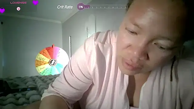 Milfshakecafe online show from March 18, 2025, 12:36 pm