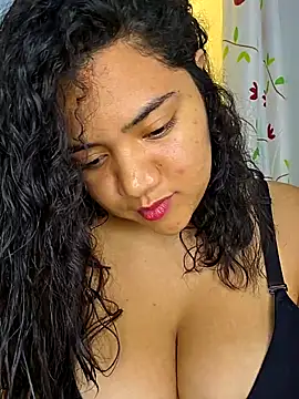 Watagatapitusberry1 online show from November 20, 2025, 2:23 am