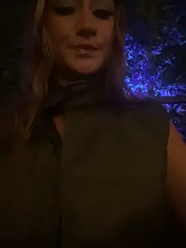 Snapshot of MaryDeniro chatting on February 28, 2025, 3:37 am MaryDeniro online show from February 28, 2025, 3:37 am