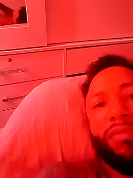 Snapshot of ronny000123 chatting on January 14, 2026, 10:10 am ronny000123 online show from January 14, 2026, 10:10 am