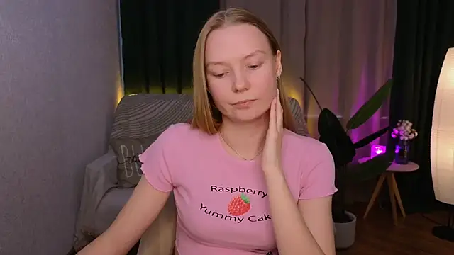 CarolynCohen   online show from February 21, 2025, 5:13 am