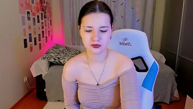 Vanessa Verona online show from February 2, 2025, 9:45 pm