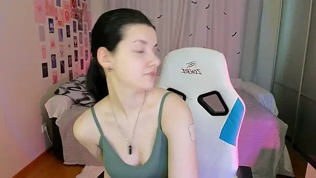 Vanessa Verona online show from March 9, 2025, 5:22 am