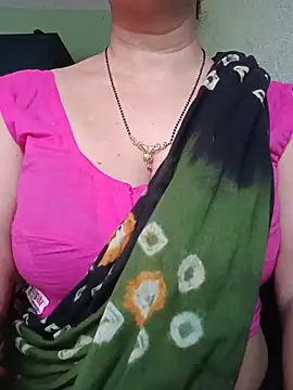 Rosy-B online show from June 3, 2026, 12:02 am