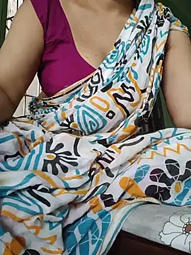 Rosy-B online show from June 4, 2026, 12:11 pm