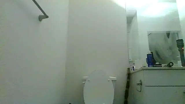 Snapshot of Clearlytothepoint420 chatting on January 16, 2025, 4:38 am Clearlytothepoint420 online show from January 16, 2025, 4:38 am