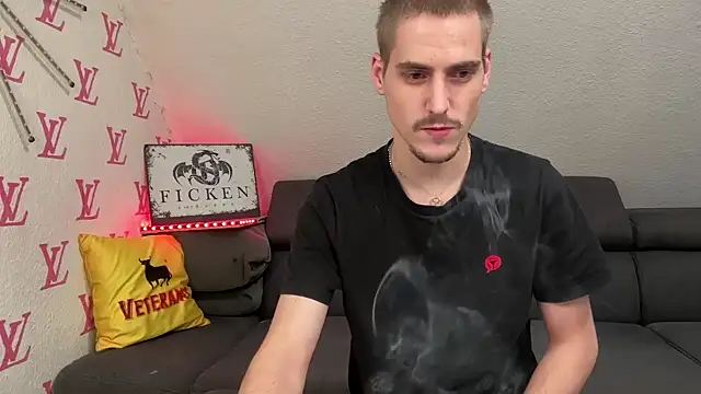 Cookieboy88 online show from November 3, 2025, 6:31 pm