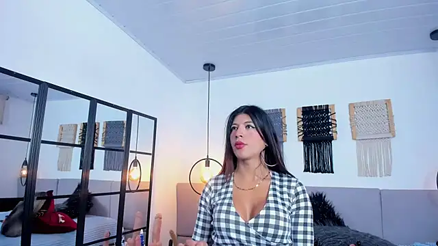 Sweet camille online show from October 21, 2025, 2:12 am