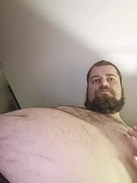 machobear87 online show from January 13, 2026, 11:21 pm