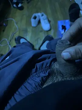 Snapshot of ericxxx222 chatting on November 7, 2025, 7:41 am ericxxx222 online show from November 7, 2025, 7:41 am