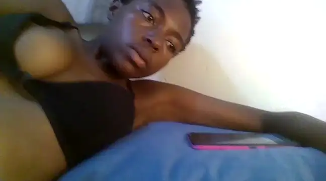 Snapshot of Ebony_maffin chatting on February 9, 2025, 5:19 am Ebony maffin online show from February 9, 2025, 5:19 am