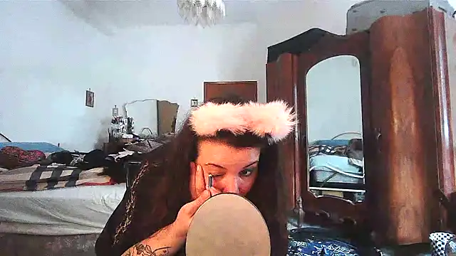 AliceBehind online show from March 22, 2026, 2:20 pm