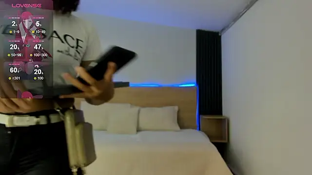 Chiqui milk  online show from January 11, 2026, 1:16 pm