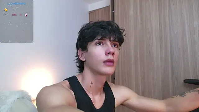 Snapshot of badboy_one_ chatting on October 3, 2025, 9:45 pm badboy one  online show from October 3, 2025, 9:45 pm