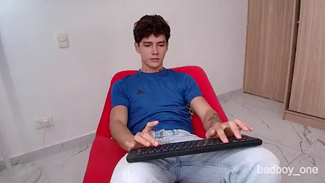 Snapshot of badboy_one_ chatting on May 20, 2026, 4:35 pm badboy one online show from May 20, 2026, 4:35 pm