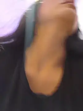 miel gomez online show from November 28, 2025, 8:22 pm