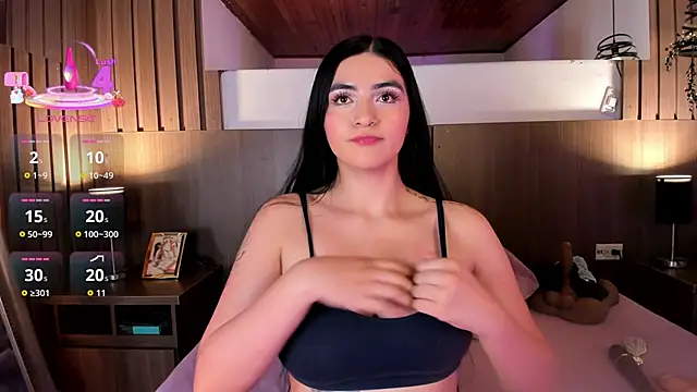 Snapshot of miel_gomez chatting on June 4, 2026, 10:38 pm miel gomez online show from June 4, 2026, 10:38 pm
