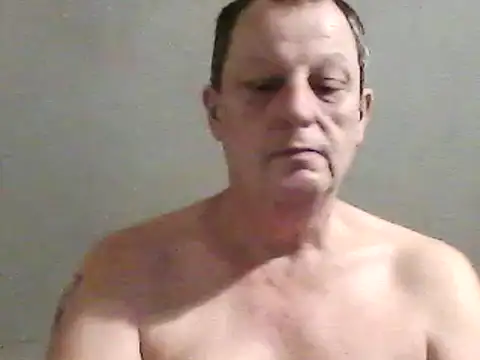chubbybear2cum online show from January 27, 2025, 10:49 pm