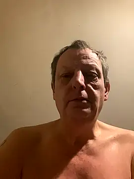 chubbybear2cum online show from November 24, 2025, 6:35 am