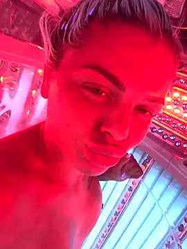 IrishTeenBarbie69 online show from October 31, 2025, 6:20 pm