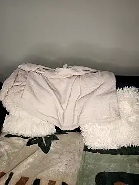 ANAYA-B online show from March 21, 2025, 6:07 pm