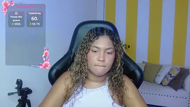 Cristal War online show from February 1, 2025, 11:37 pm