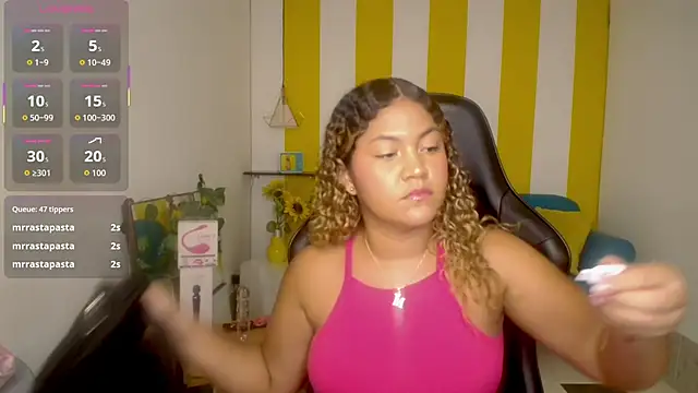 Cristal War online show from November 27, 2025, 11:18 pm