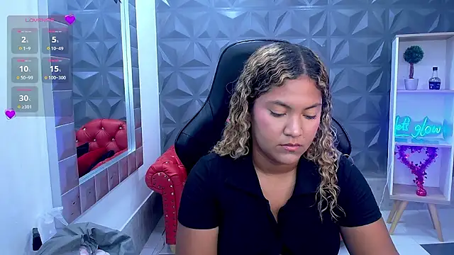 Cristal War online show from March 25, 2026, 10:49 pm