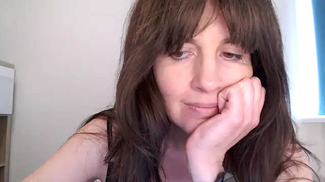 Ella Next Door online show from March 17, 2026, 3:26 pm