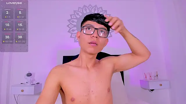 CodyTwink online show from March 2, 2026, 4:47 pm