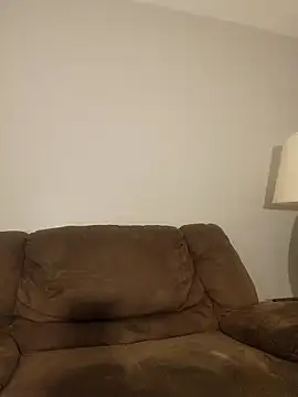 Snapshot of AllLeggs chatting on November 16, 2025, 7:03 am AllLeggs online show from November 16, 2025, 7:03 am