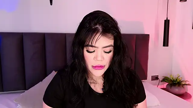 Snapshot of Harmonybabe_ chatting on September 16, 2025, 12:06 pm Harmonybabe online show from September 16, 2025, 12:06 pm