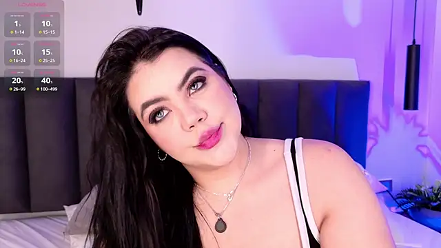 Snapshot of Harmonybabe_ chatting on November 15, 2025, 7:43 pm Harmonybabe online show from November 15, 2025, 7:43 pm