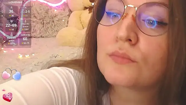 Snapshot of Nataly_cute chatting on January 29, 2025, 8:14 pm Nataly cute online show from January 29, 2025, 8:14 pm