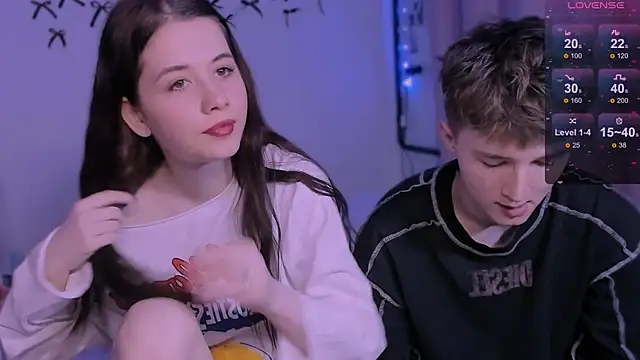 CoddleWeeper  online show from March 1, 2026, 3:47 pm