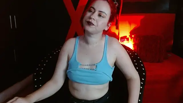 Naty slavedoll online show from February 23, 2025, 7:07 pm