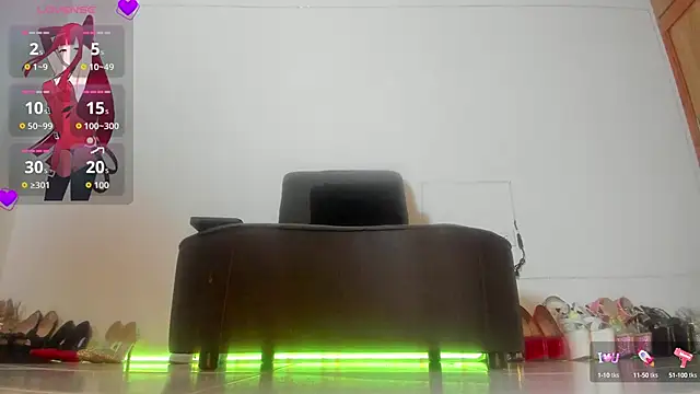 violetmontan online show from October 14, 2025, 9:10 am