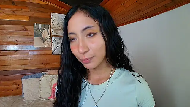 Snapshot of amber_curly chatting on February 21, 2026, 4:41 pm amber curly online show from February 21, 2026, 4:41 pm