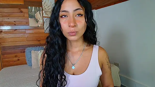 Snapshot of amber_curly chatting on March 2, 2026, 6:59 pm amber curly online show from March 2, 2026, 6:59 pm