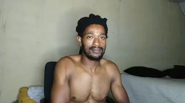 gldnmvsk XO online show from February 27, 2025, 6:31 pm