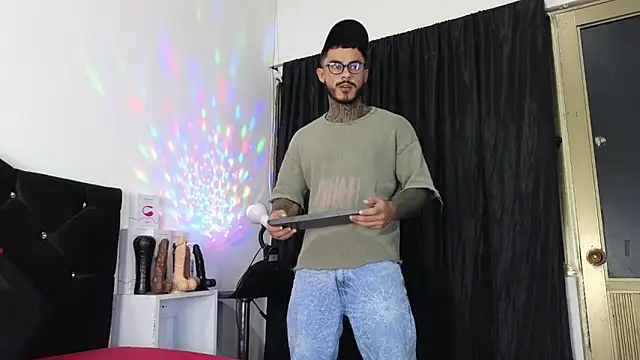 john cartter1 online show from March 7, 2025, 11:07 am