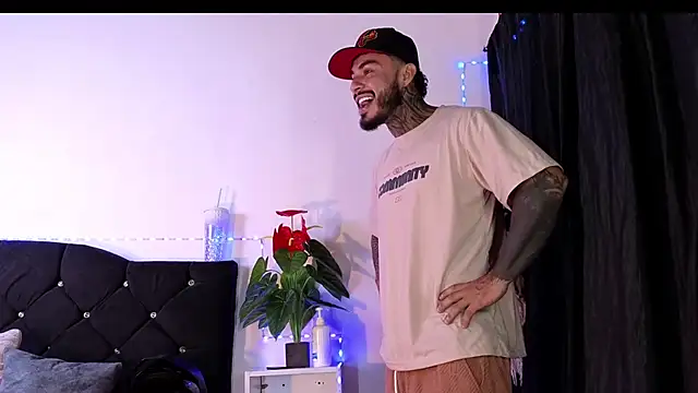 john cartter1 online show from January 8, 2026, 12:07 pm