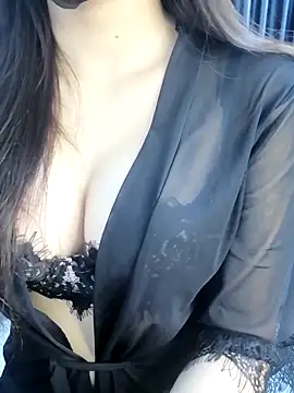  Linez  online show from December 14, 2025, 6:01 pm