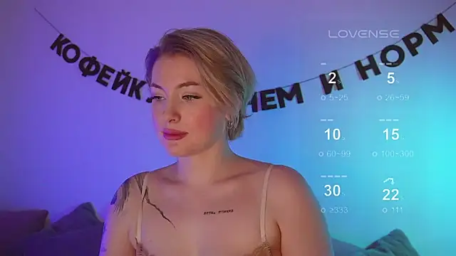 Snapshot of kris69kiss chatting on March 18, 2025, 10:15 pm kris69kiss online show from March 18, 2025, 10:15 pm