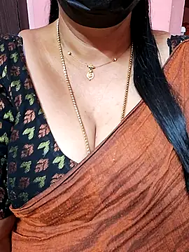 ananya956 online show from October 18, 2025, 3:09 am