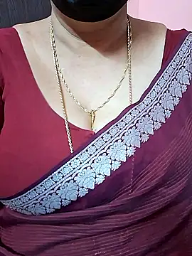 ananya956 online show from December 22, 2025, 5:43 pm