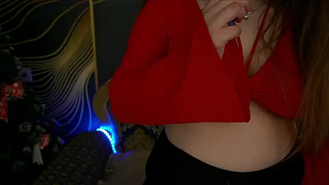 MagicPeachh  online show from January 8, 2025, 12:58 pm