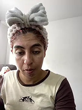 Snapshot of im_anna_ chatting on January 22, 2025, 4:55 pm im anna  online show from January 22, 2025, 4:55 pm